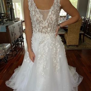 white wedding dress